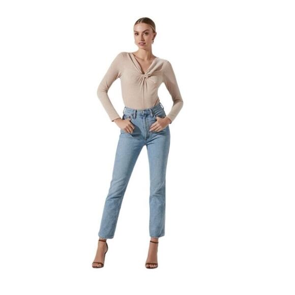 Astr the label Reese metallic twist front bodysuit beige silver size medium - Picture 2 of 10